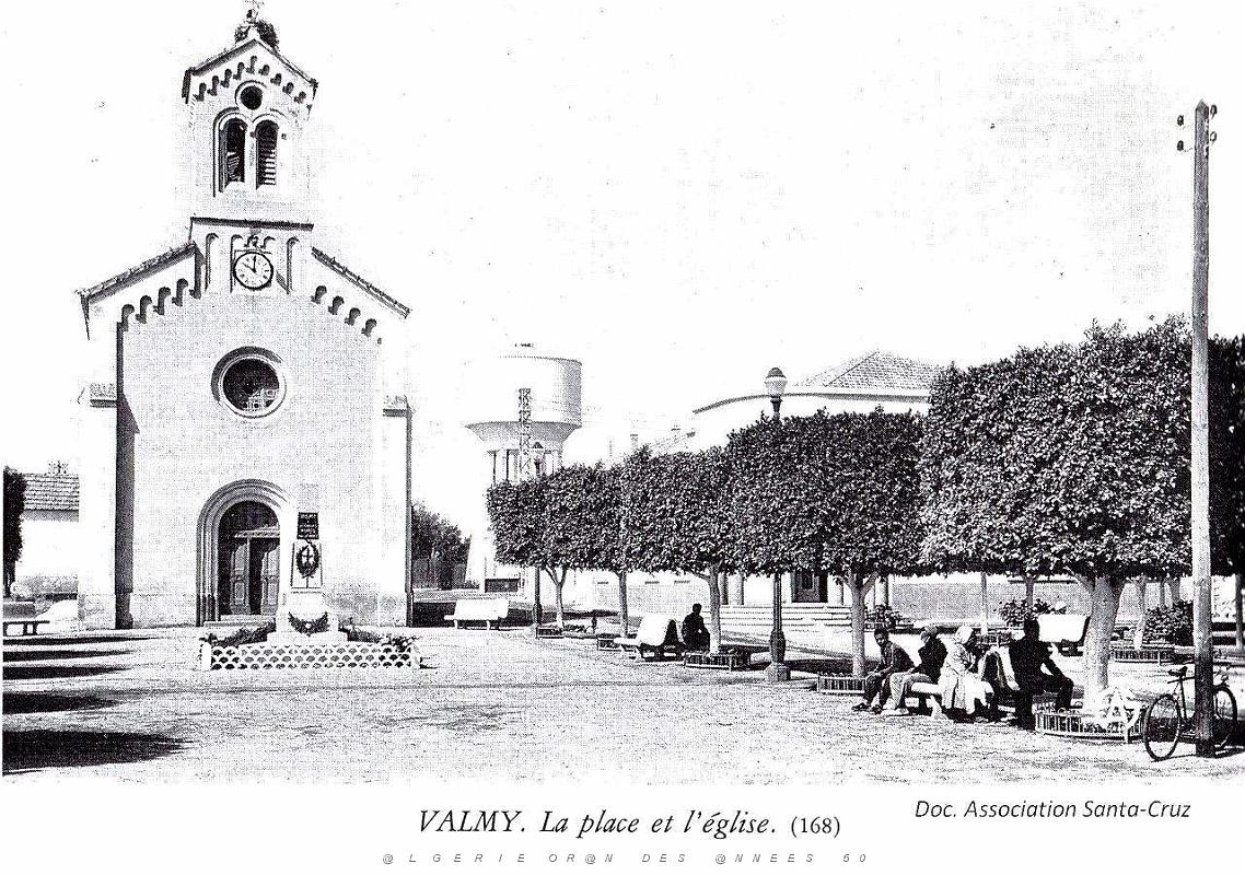 190- Valmy - Place de l'eglise.jpg